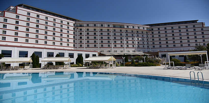 Korel Thermal Resort Clinic & Spa Plaj ve Havuz 1